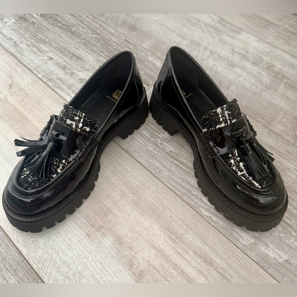 Bruno Magli Black Patent Leather Lana Fringe Loafer (Women) Brand New!!! Size 6 - Picture 7 of 7